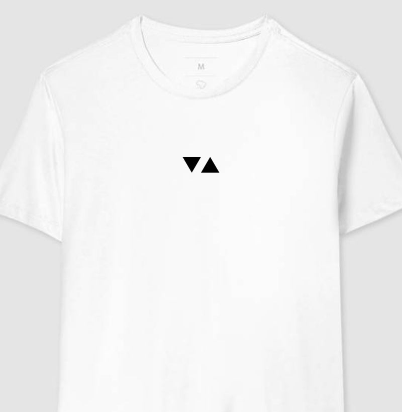 Camiseta Clássica Minimal Logo Preto Frente 100% algodão - ICSart Store: Criada para Artistas